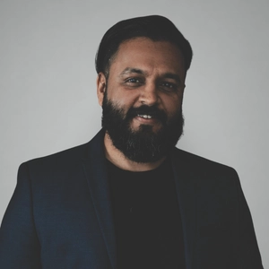 Director Dubai - Jaison Joe