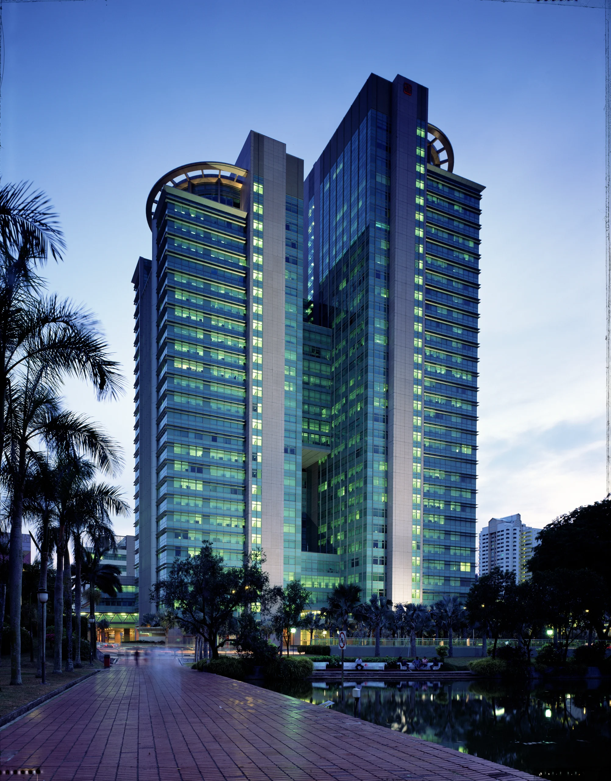 HDB Hub